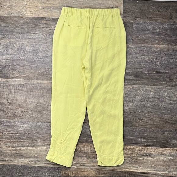 Ann Taylor yellow elastic waist casual dress pants size 2 B159 - Picture 4 of 4